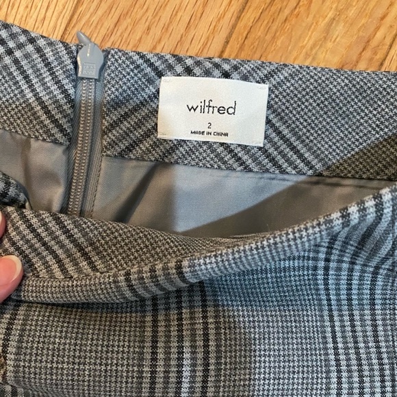 Aritzia Wilfred Grey plaid A line mini skirt NWOT - Picture 5 of 5